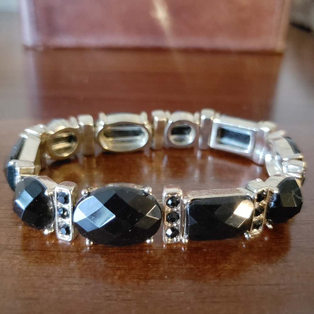 Banana Republic Factory black jeweled bracelet